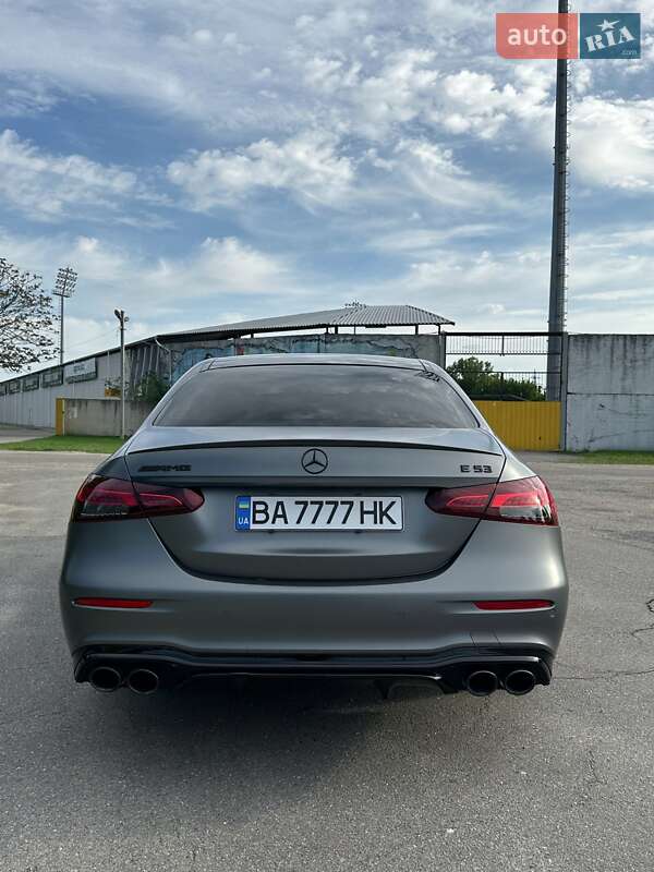 Седан Mercedes-Benz E-Class 2023 в Александрие