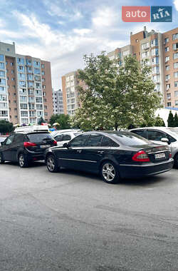Седан Mercedes-Benz E-Class 2006 в 