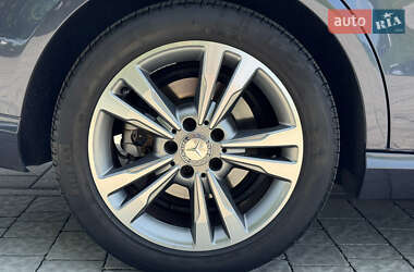 Седан Mercedes-Benz E-Class 2013 в 