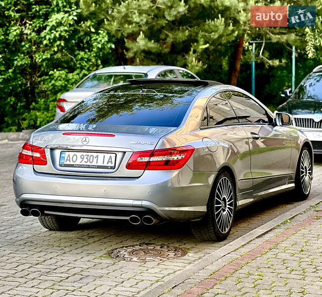 Купе Mercedes-Benz E-Class 2009 в Самборе