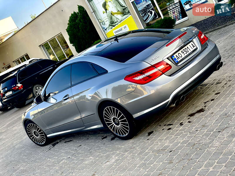 Купе Mercedes-Benz E-Class 2009 в Самборе