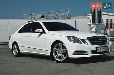 Седан Mercedes-Benz E-Class 2012 в 