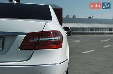 Седан Mercedes-Benz E-Class 2012 в 