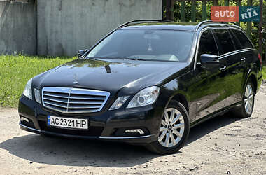 Универсал Mercedes-Benz E-Class 2010 в Луцке