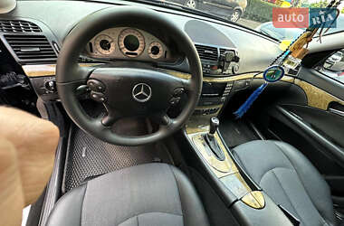 Седан Mercedes-Benz E-Class 2006 в 