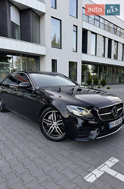 Седан Mercedes-Benz E-Class 2016 в 