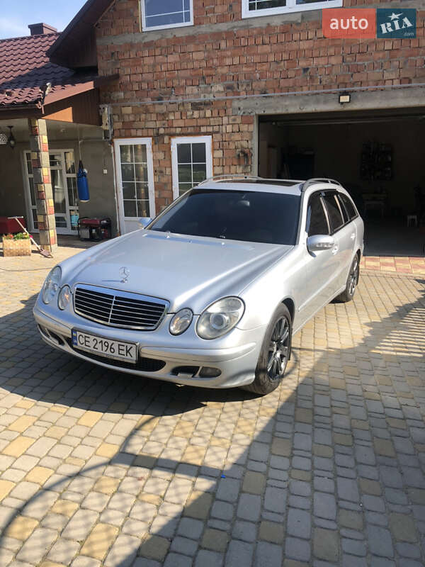 Универсал Mercedes-Benz E-Class 2005 в 
