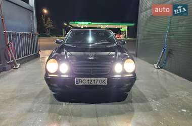 Седан Mercedes-Benz E-Class 2000 в 
