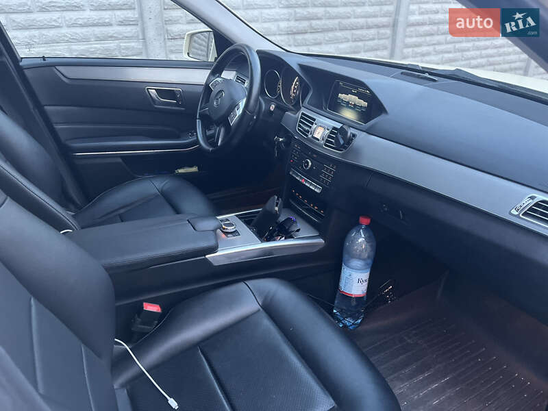 Универсал Mercedes-Benz E-Class 2015 в Днепре