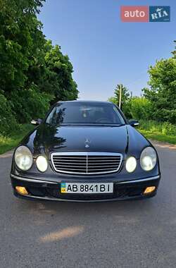 Седан Mercedes-Benz E-Class 2003 в 