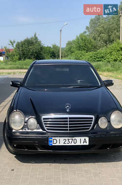 Седан Mercedes-Benz E-Class 2000 в 