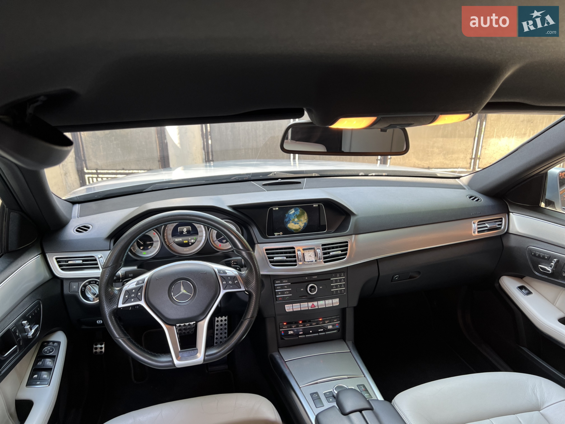 2015 Mercedes-Benz E-klasse - мініатюра 29