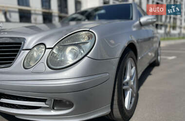 Седан Mercedes-Benz E-Class 2003 в 