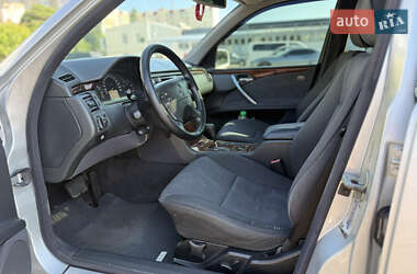 Седан Mercedes-Benz E-Class 2001 в 