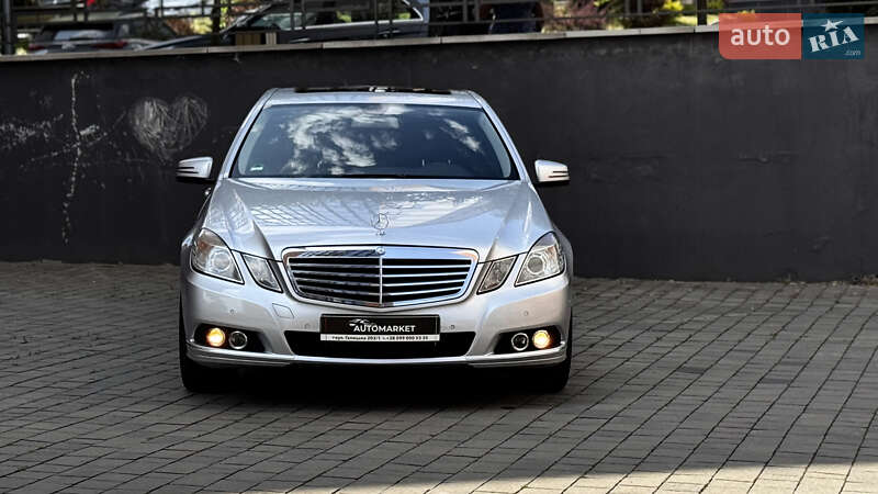 Седан Mercedes-Benz E-Class 2009 в Ивано-Франковске