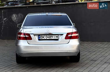 Седан Mercedes-Benz E-Class 2009 в 