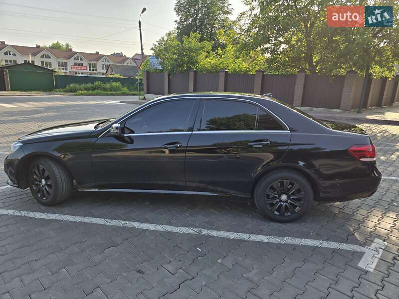 Седан Mercedes-Benz E-Class 2015 в Хмельницькому