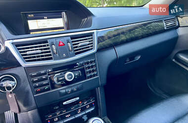 Седан Mercedes-Benz E-Class 2010 в 