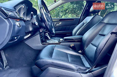 Седан Mercedes-Benz E-Class 2010 в 