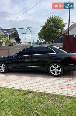 Седан Mercedes-Benz E-Class 2009 в 