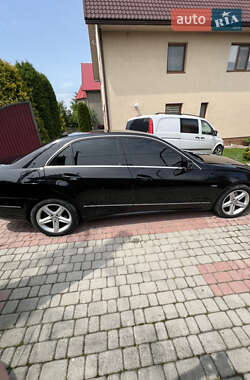 Седан Mercedes-Benz E-Class 2009 в 