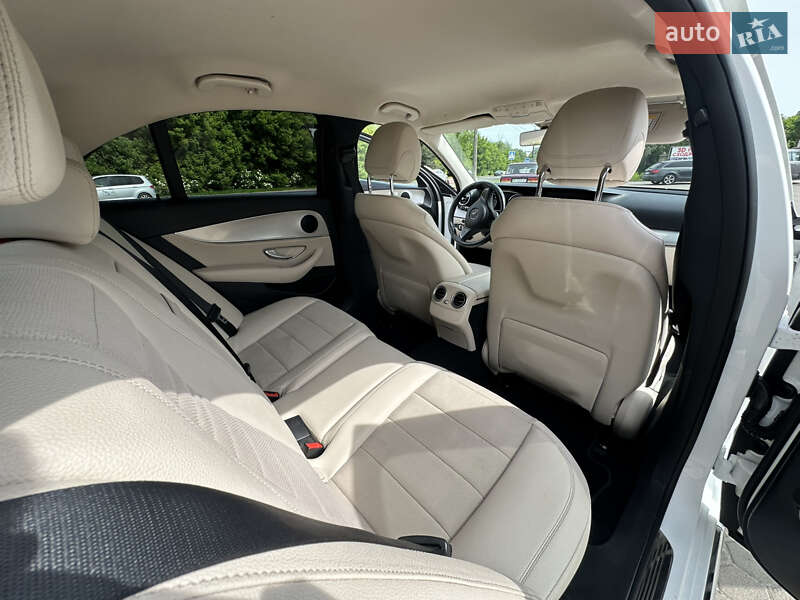 Седан Mercedes-Benz E-Class 2016 в Луцке