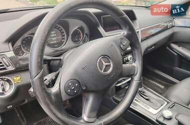 Универсал Mercedes-Benz E-Class 2011 в 