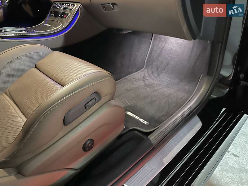 Седан Mercedes-Benz E-Class 2021 в Днепре