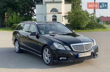 Универсал Mercedes-Benz E-Class 2010 в 