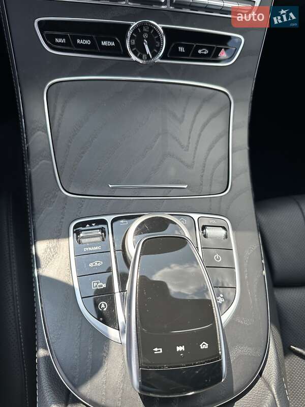 Купе Mercedes-Benz E-Class 2020 в Києві фото 6 Купе Mercedes-Benz E-Class 2020 в Києві