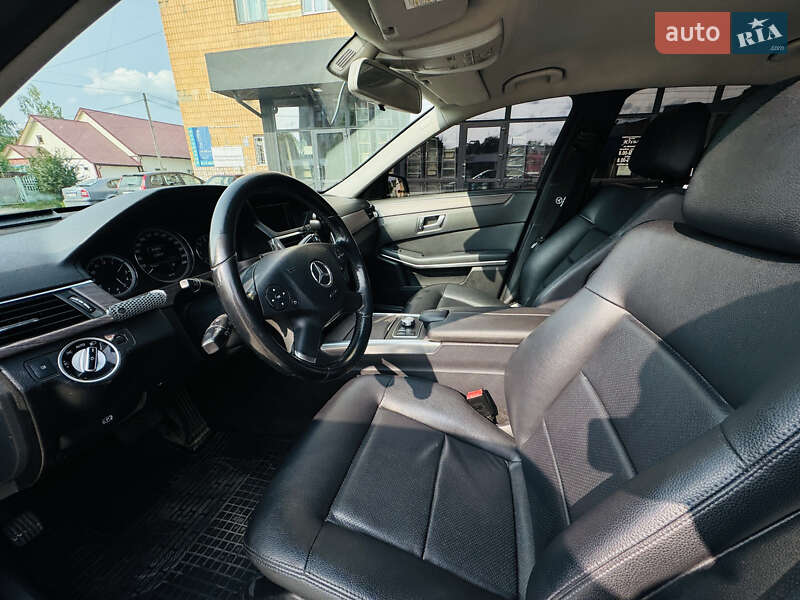 Седан Mercedes-Benz E-Class 2013 в Костополе