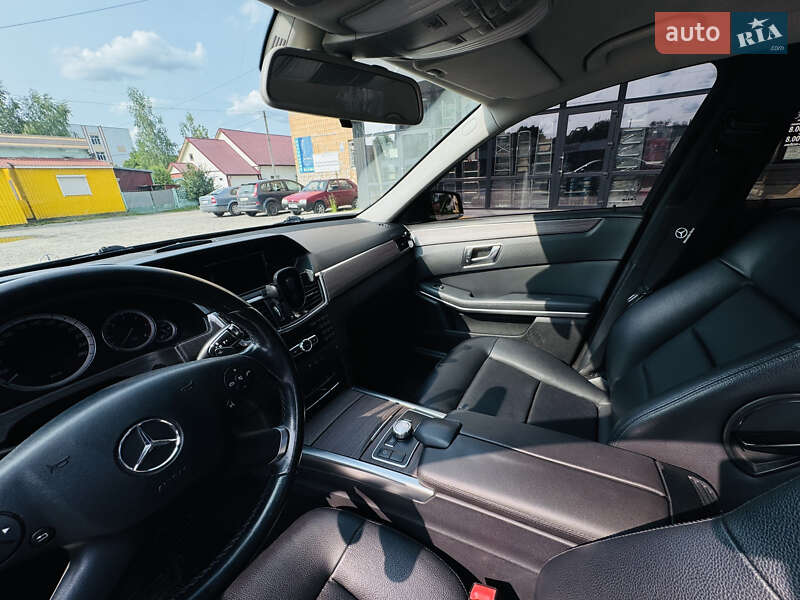 Седан Mercedes-Benz E-Class 2013 в Костополе