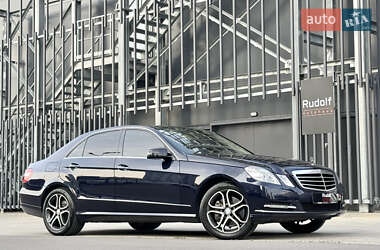 Седан Mercedes-Benz E-Class 2011 в Києві