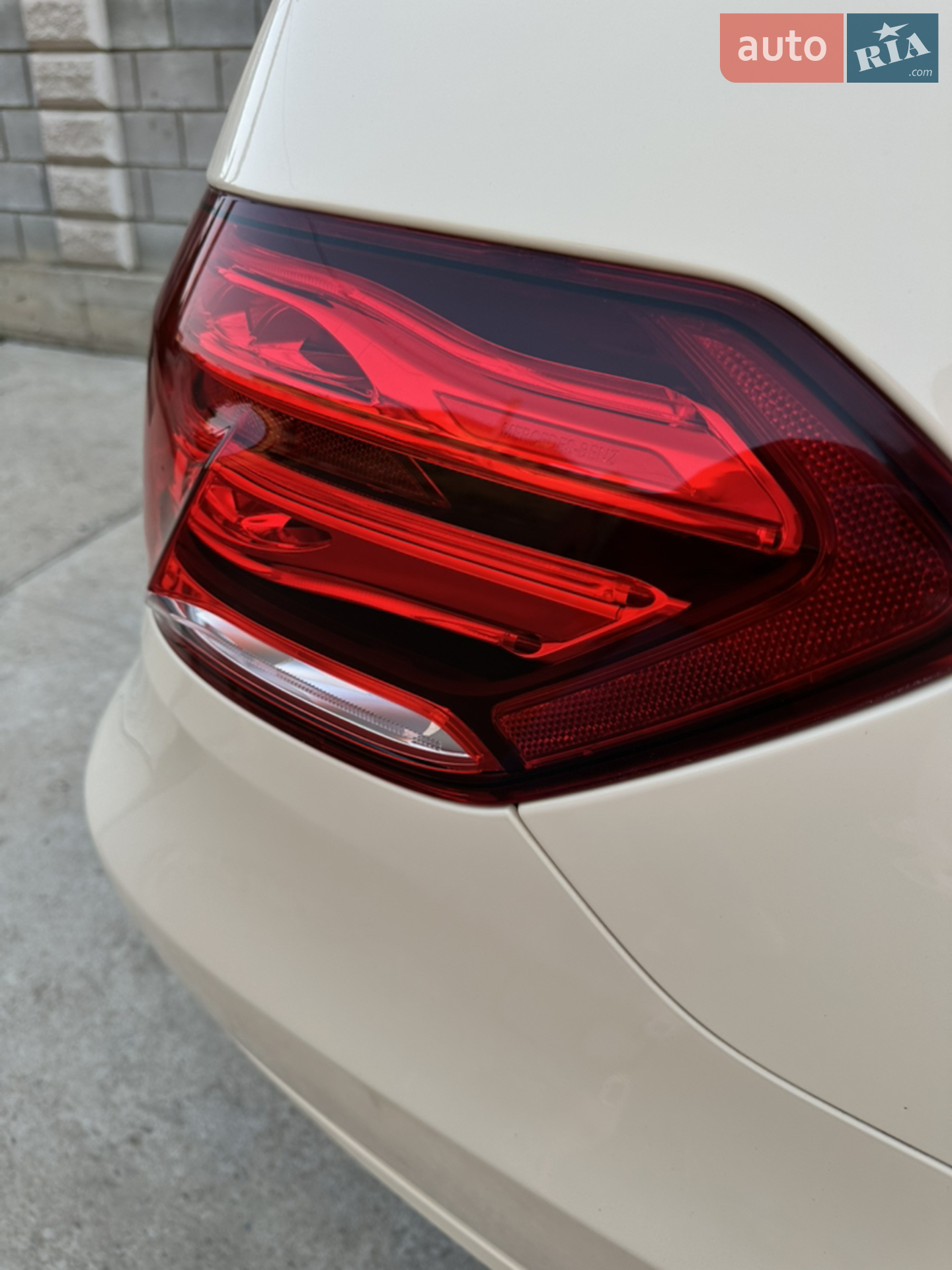 2015 Mercedes-Benz E-klasse - мініатюра 11