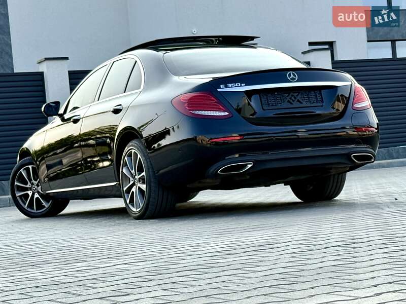 Седан Mercedes-Benz E-Class 2018 в Одессе