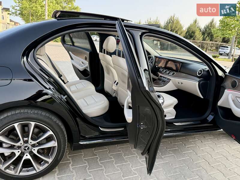 Седан Mercedes-Benz E-Class 2018 в Одесі