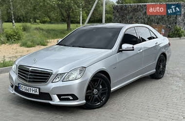 Седан Mercedes-Benz E-Class 2010 в Ковеле