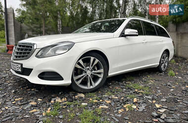 Универсал Mercedes-Benz E-Class 2016 в 
