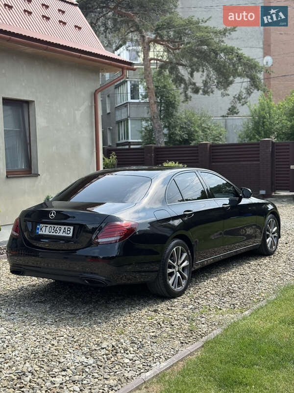 Седан Mercedes-Benz E-Class 2016 в Коломиї