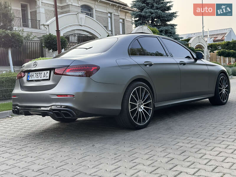 Седан Mercedes-Benz E-Class 2018 в Одесі фото 72 Седан Mercedes-Benz E-Class 2018 в Одесі