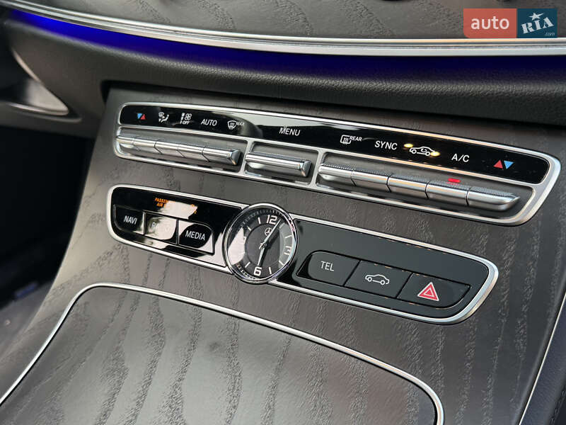Седан Mercedes-Benz E-Class 2018 в Одесі фото 98 Седан Mercedes-Benz E-Class 2018 в Одесі
