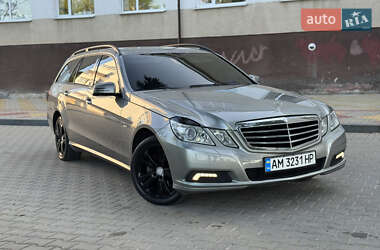 Универсал Mercedes-Benz E-Class 2010 в 