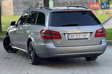 Универсал Mercedes-Benz E-Class 2010 в 