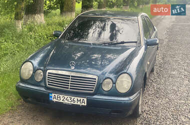Седан Mercedes-Benz E-Class 1997 в Крыжополе