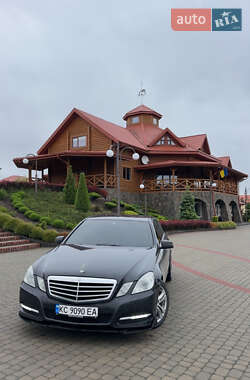 Седан Mercedes-Benz E-Class 2012 в 