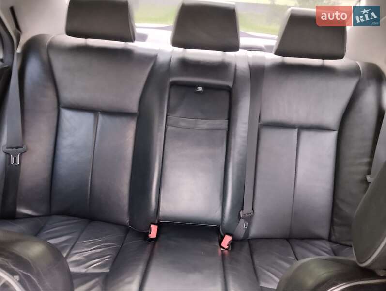 Седан Mercedes-Benz E-Class 2002 в Тульчине