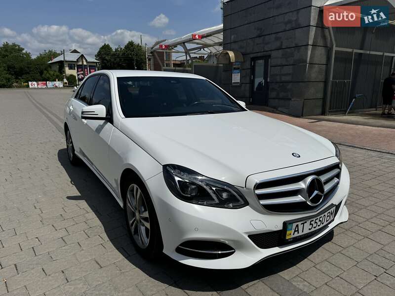 Седан Mercedes-Benz E-Class 2015 в 