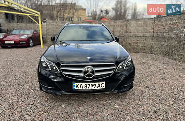 Універсал Mercedes-Benz E-Class 2013 в 