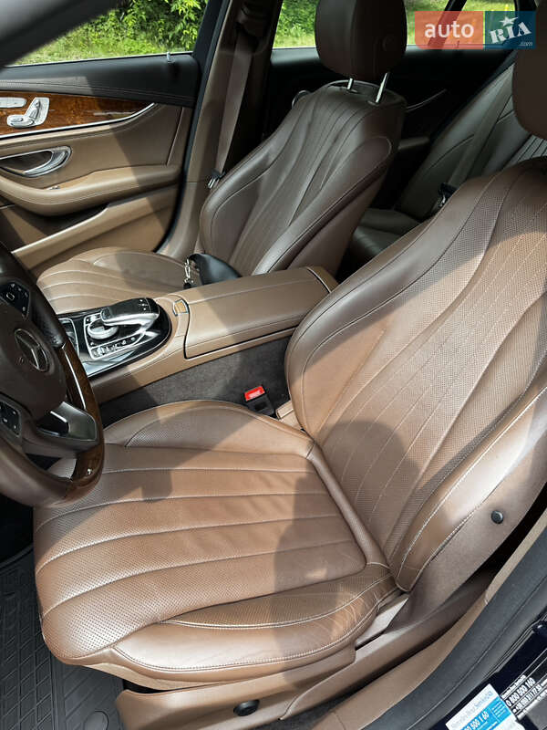 Седан Mercedes-Benz E-Class 2016 в Кропивницком