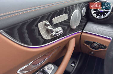 Купе Mercedes-Benz E-Class 2019 в 